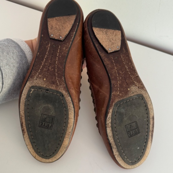 Frye - Picture 6 of 6